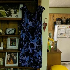 Sleeveless dress